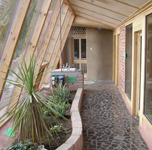 Low carbon conservatory at Earthship Brighton 